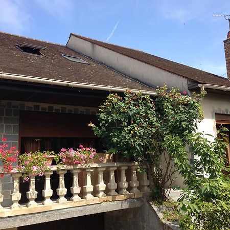 Appartement Independant Chez L'Habitant Bezons Ngoại thất bức ảnh