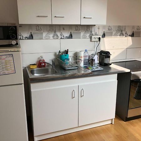 Appartement Independant Chez L'Habitant Bezons Ngoại thất bức ảnh