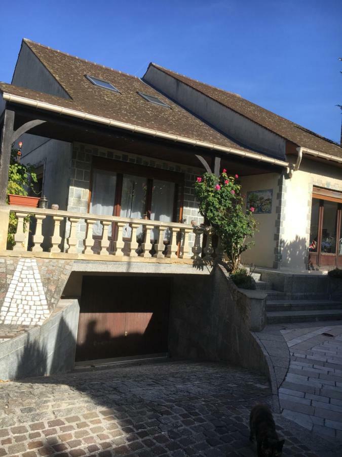 Appartement Independant Chez L'Habitant Bezons Ngoại thất bức ảnh